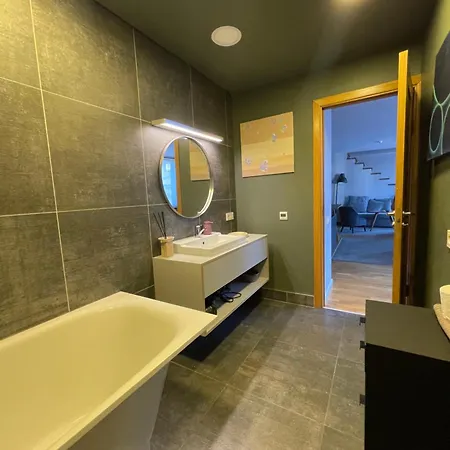 Maironis 2 - Grand Apartment In The Heart Of Kaunas Apartment