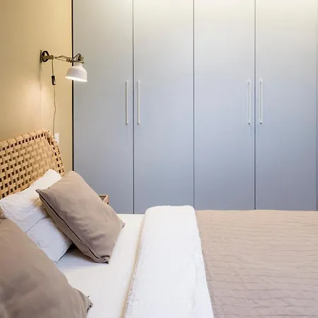 Apartment Maironis 2 - Grand Apartment In The Heart Of Kaunas Kaunas