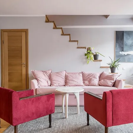 Maironis 2 Apartman *